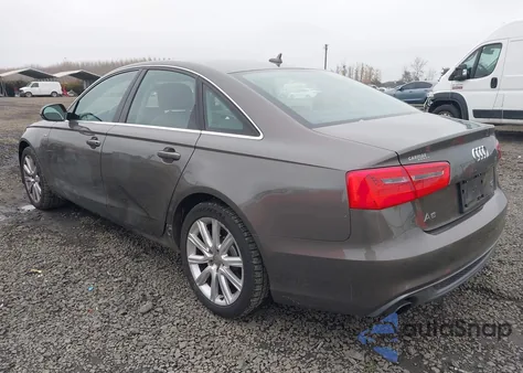 2012 Audi A6 3.0 Premium z USA, uszkodzony, nr VIN WAUHGBFC4CN117483